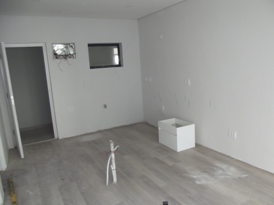  Bedroom Property for Sale in Beachfront Western Cape